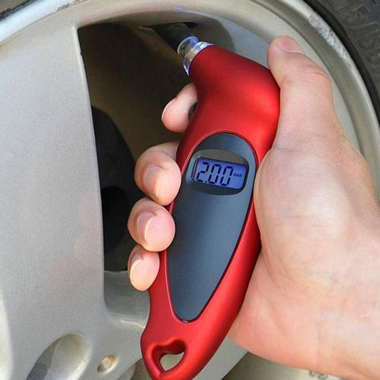 Digital tire pressure gauge