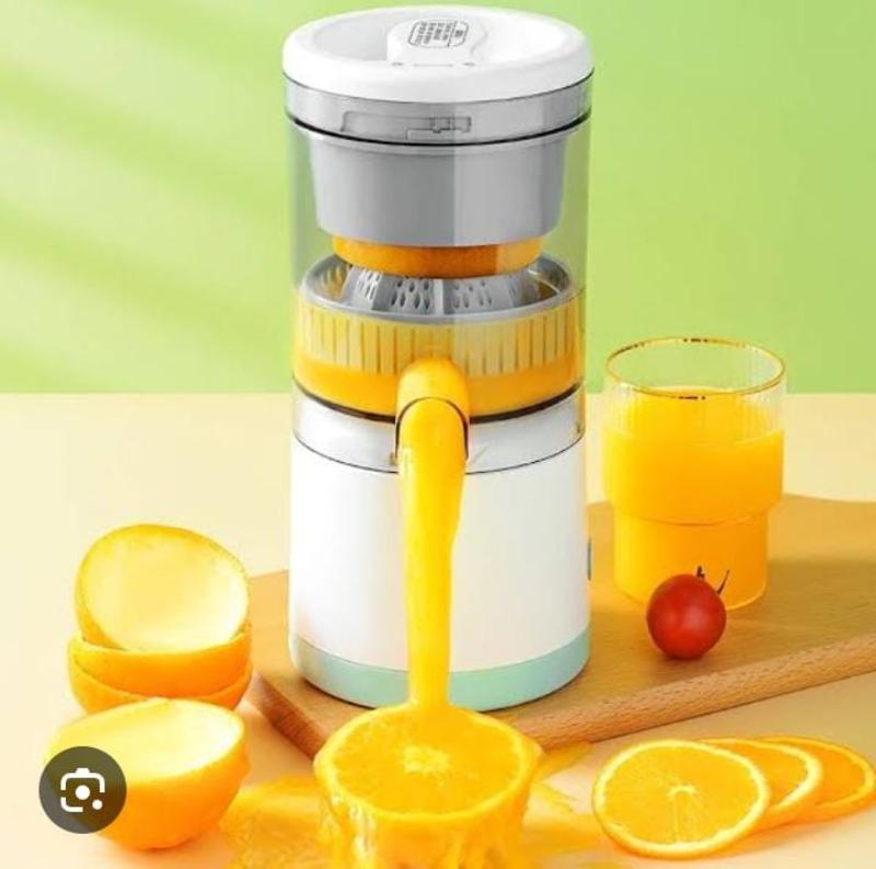 Rechargeable Citrus Juicer: Portable Electric Juicing Machine for Fresh Citrus