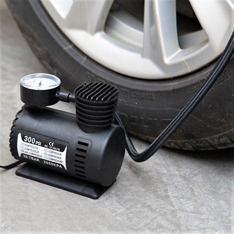 Portable 300psi vehicle pump tire air compressor 12 v with three pneumatic nozzle